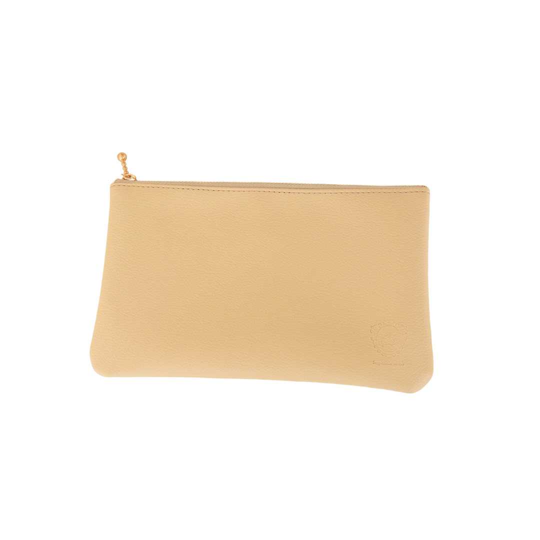 Flat Écru Pouch
